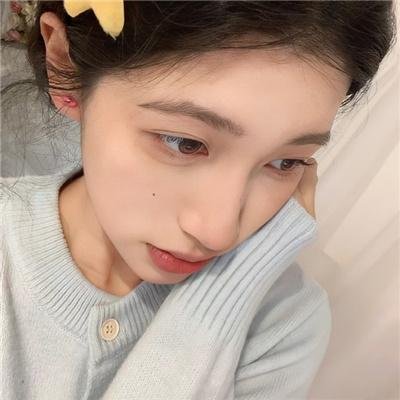 大宅院的女人